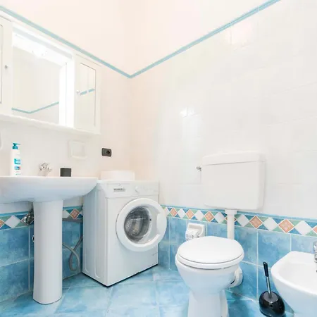 188b - Casa Di Nina Con Terrazza - 2min Dal Mare מונליה