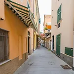 Daire 188b - Casa Di Nina Con Terrazza - 2min Dal Mare Moneglia
