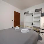 Daire 188b - Casa Di Nina Con Terrazza - 2min Dal Mare *