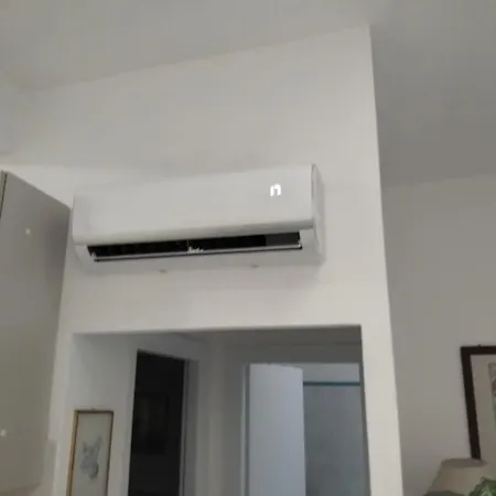 Apartman 188b - Casa Di Nina Con Terrazza - 2min Dal Mare