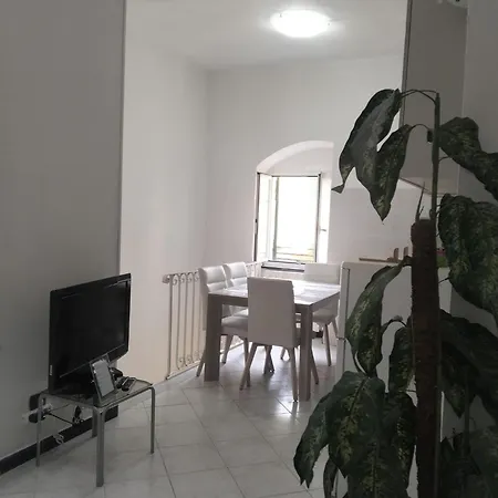 Daire 188b - Casa Di Nina Con Terrazza - 2min Dal Mare