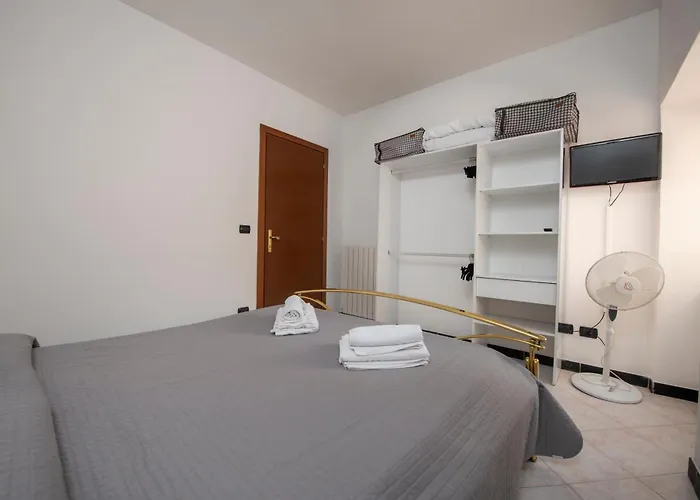 Apartman 188b - Casa Di Nina Con Terrazza - 2min Dal Mare *